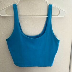I’m selling this blue crop top. It’s size small. Wild fable brand.